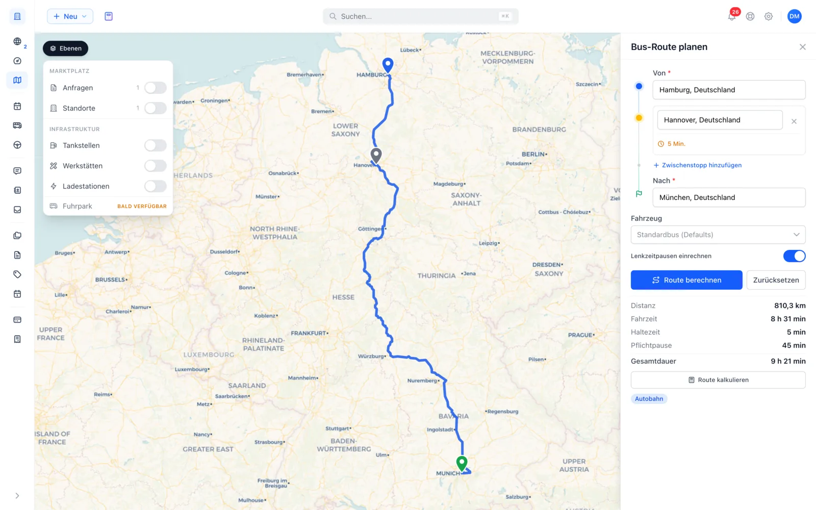 Busly Karte mit berechneter Busroute, Zwischenstopps und Ebenen